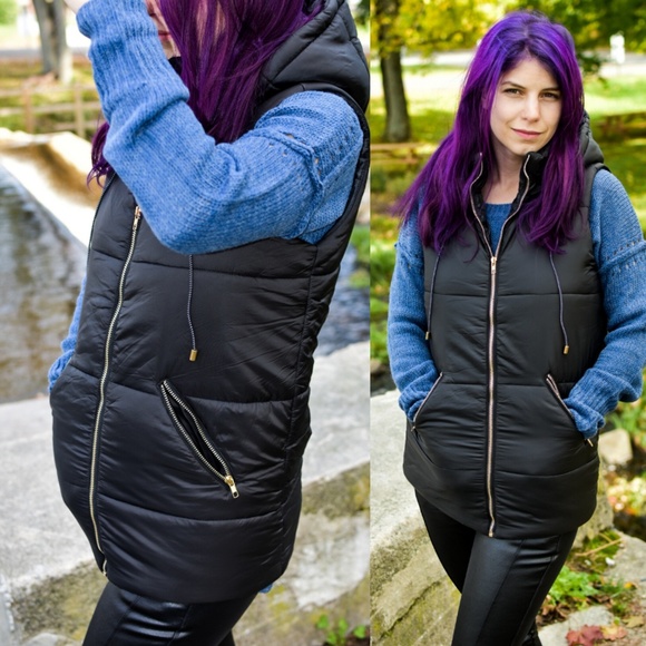 Hooded Black Puffer Vest - Picture 3 of 8